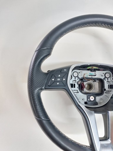 MERCEDES GLA W156 X156 13-19r volant MULTIFUNKCJA cuir avec la direction