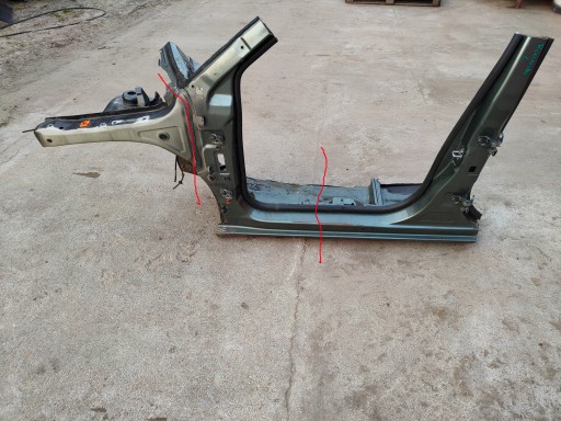 5J0 5J1 - ROOMSTER ЦЕНТРАЛЬНАЯ ЛЕВАЯ СТОЙКА