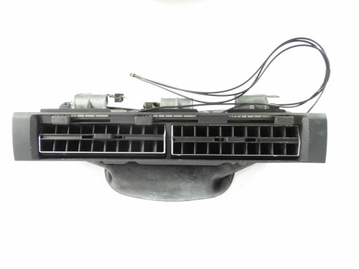 A1268310030 - Mercedes S Class W126 вентиляционная решетка средняя