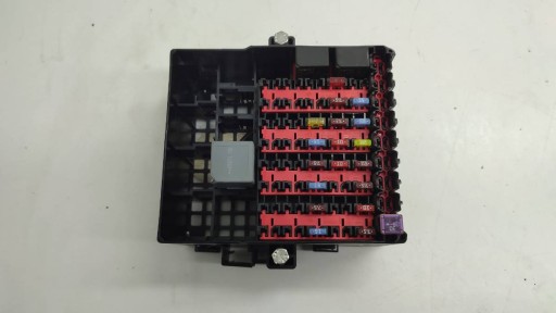 875RYEWY, 875RYEWY - Блок запобіжників fiesta mk7 8v5t14a005ahe