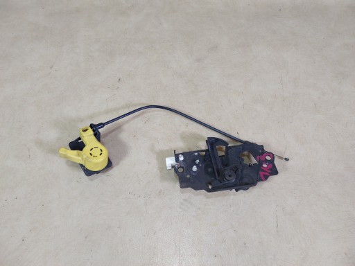 ФОКУС MK3 ЗАМОК КАПОТА