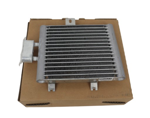 652DV63BC4455 - МАСЛООХОЛОДЖУВАЧ MERCEDES SL-CLASS R230 2001 - 2007 р.в.