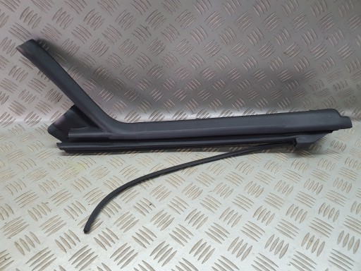 13370008 - ПРОКЛАДКА УЩІЛЬНЮВАЧА ПРАВОГО СКЛА OPEL CASCADA