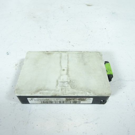 BMW 7 F01 F02 Sensor SRR rechts 6790877