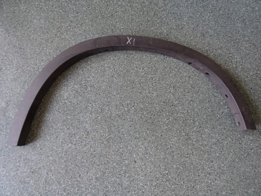 51777332339 7332339 - BMW X1 F48 накладка заднього крила л