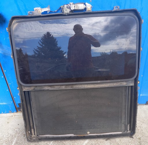 63252-33010 85730-32010 - TOYOTA CAMRY 92-96 LEXUS ES ЛЮК