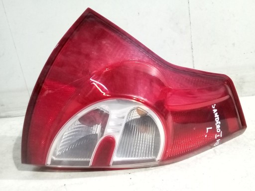 Dacia Sandero and light left rear part rear