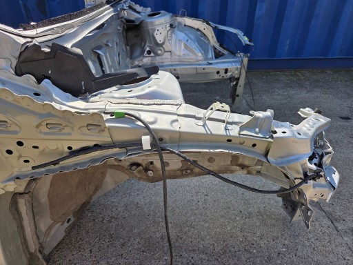 Audi Q5 SQ5 FY 80A quarter front right