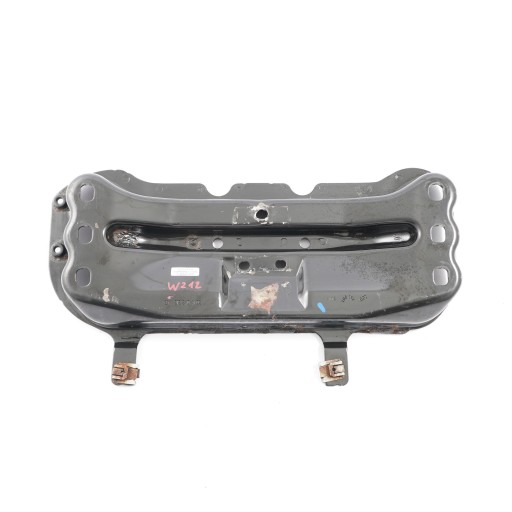 A2122404102-1 - Mercedes W212 C218 Лапа Кронштейн Опора Двигуна