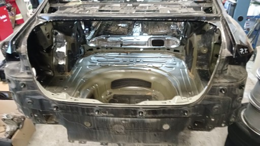 VW PASSAT B8 СЕДАН С ЗАДНЕЙ ВАННОЙ LC9X