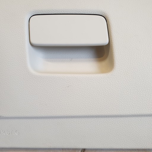 plato passenger compartment of the dashboard ROZDZIELCZEJ DOLN driver´s VW PASSAT B8 3G ARTEON OE EU