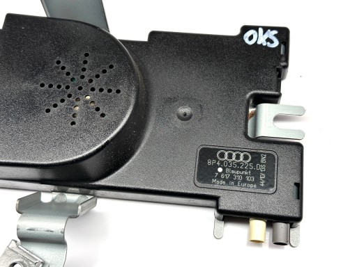 AUDI A3 S3 8P Amplificateur antenne ANTENY RADIA du capot Porte coffre hayon 8P4035225D