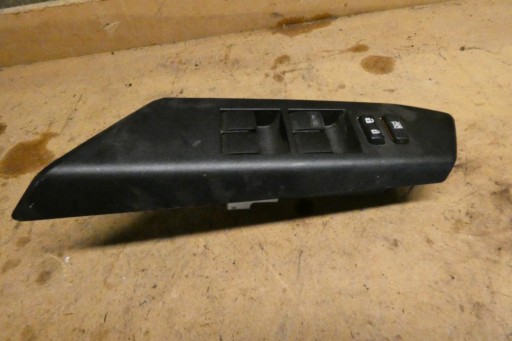 TOYOTA RAV4 IV switch windows left front 74232-42180