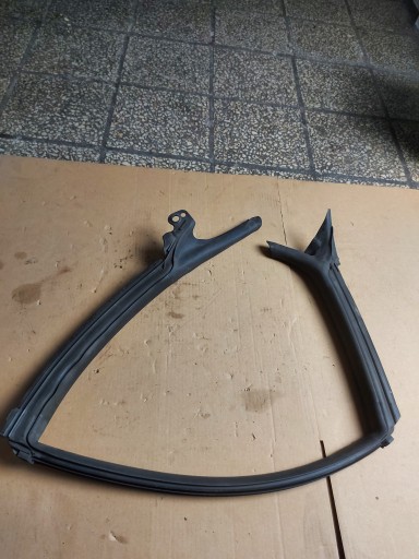 Dichtsatz Karoserie Tür rechts heck oben AUDI A7 4G8 OE