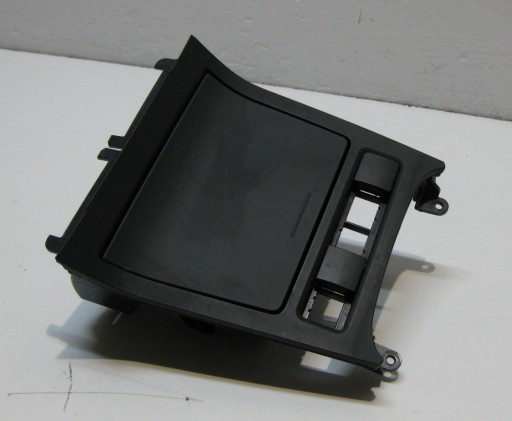 VW GOLF VI KOMBI 11R front ashtray passenger compartment PANEL frame 5K0863082B