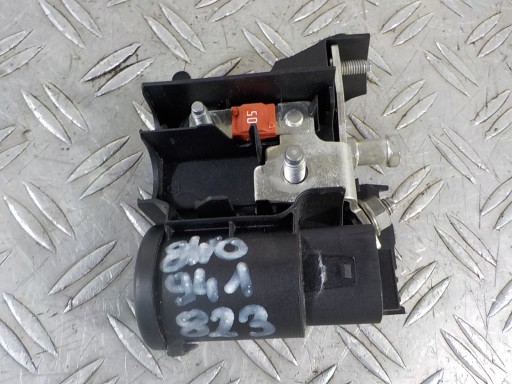 Audi a4 b9 8w lift 20 - розподільник 8w0941823