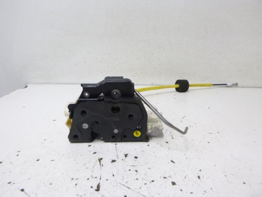 lock door rear part left Audi A6 C6 Kombi 2006r. 4F0839015A