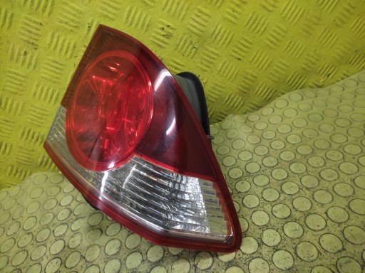 HONDA CIVIC VIII sedan light right rear part