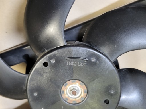 ventilátor chladiče obal držák motorek FIAT PANDA II 2 169 originál