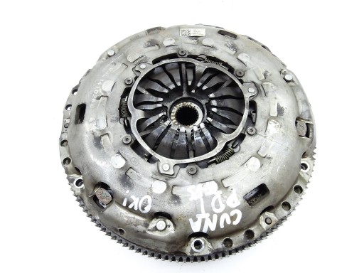 frizione VOLANO USATO KOMPLET AUDI TT 8S 2.0 TDI 03L141026B