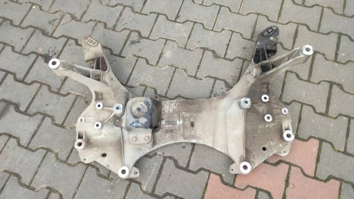 04877643AD - Jeep cherokee 2015 коляска салазки передняя часть