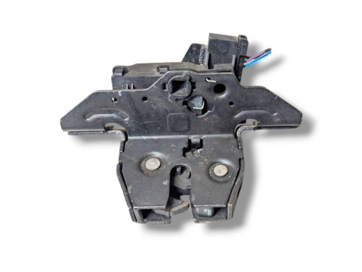 lock bonnet boot Opel Astra GTC J facelift 2015 13500195