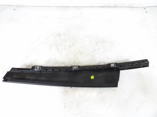 SKODA OCTAVIA IV Blende Abdeckung SLUPKA Tür 5E3837901