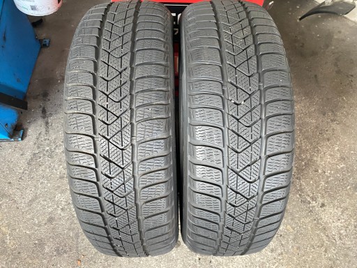 2 Reifen Winter- 205/60R17 Pirelli Winter Sottozero 3 7mm