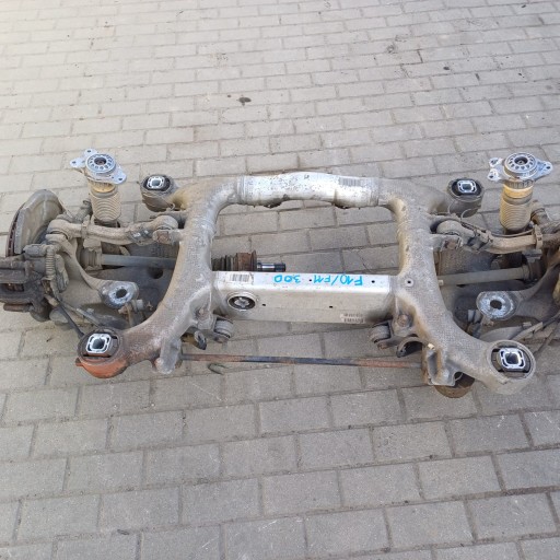 145R665H5 - Bmw f11 3.0d задний комплект салазок для коляски