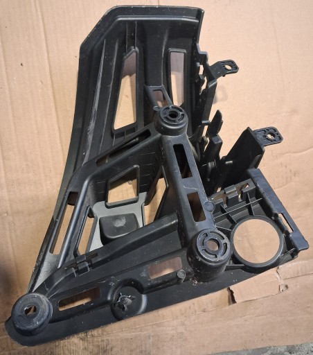 bumper bracket right rear right rear part CITROEN C5 AIRCROSS 9826677080