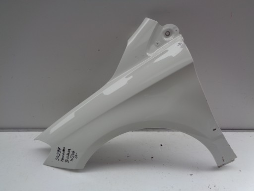 fender left MERCEDES B-KLASA W246 11- NR 24297