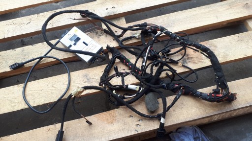 A5 8T интерфейс аудио модуль AMI 4E0035785F A4 B8