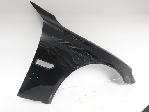 BMW 7 F01 F02 08-15 ( avanti / PO LIFTINGU ) parafango destra anteriore danneggiato