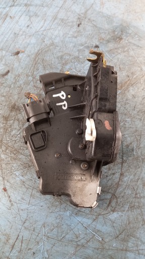 Замок П ПД ПД BMW E46 2.0 D 01R