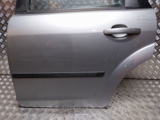dveře záď levé FORD FOCUS MK2 KOMBI 04