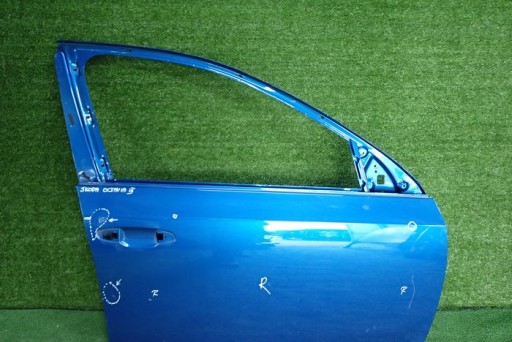 SKODA OCTAVIA III door right front front