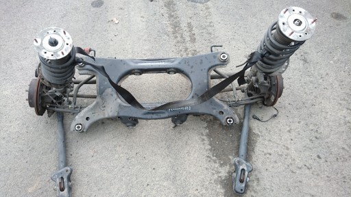 Задня балка задня задня вісь задня підвіска freelander ii