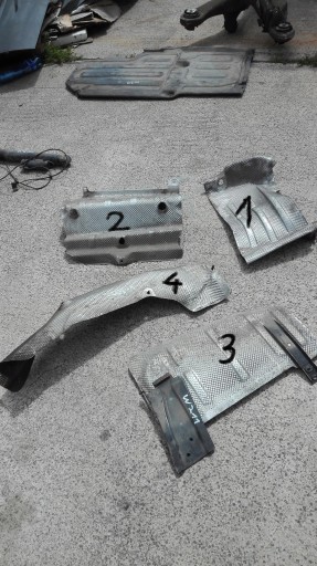 Теплозащитные экраны MERCEDES W211 3.2