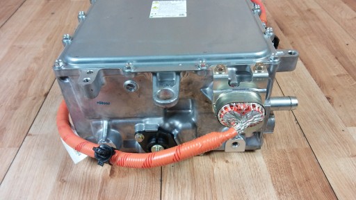 Mitsubishi Outlander III PHEV module ladowania W005T70272 9481A050 9481A082