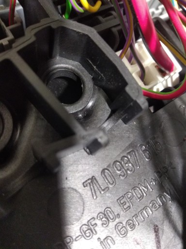 AUDI Q7 3.0TDI Kasten der Sicherungen 7L0937615H