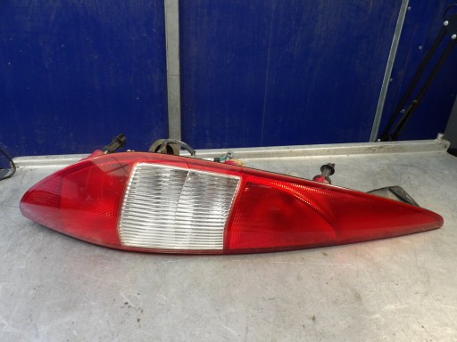 LICHT HINTEN LINKS FORD MONDEO MK3 2,0TDCI KOMBI