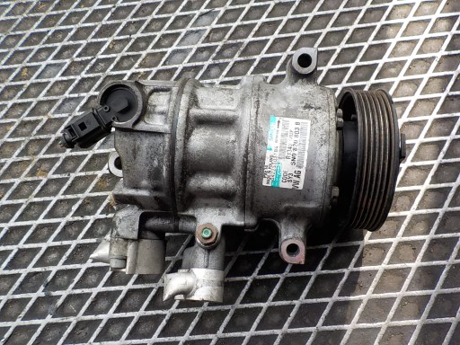 SKODA ROOMSTER 1.2 TSI compressor pump of the air conditioning 5N0820803B