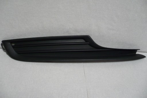 VW GOLF VII 12-16 grid of a bumper right front