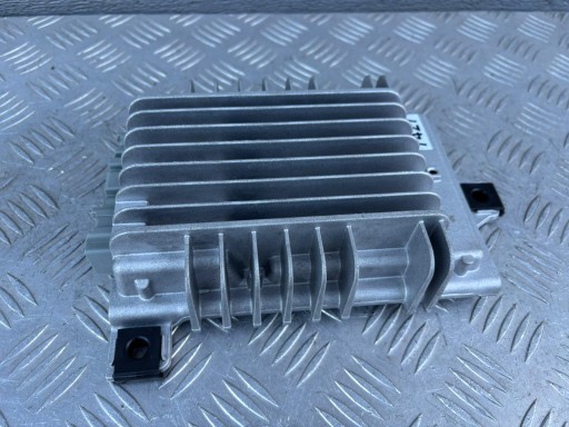 Радиомодуль підсилювача opel ampera bolt 42527427