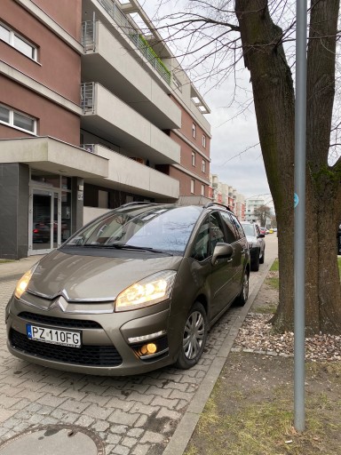 Citroen Grand C4 Picasso I 2.0 HDi FAP 150KM 2011