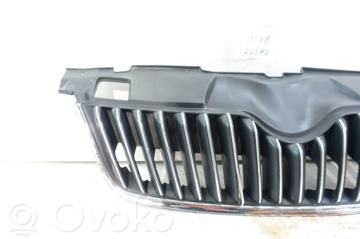 grill grille of a bumper front SKODA FABIA 2 II LIFT 2010-2014 5J0853668C