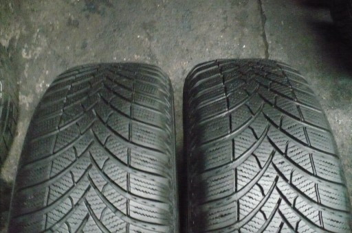 2x SEMPERIT Speed ​​Grip 5 215/65R17 6,7 мм 2021 г.