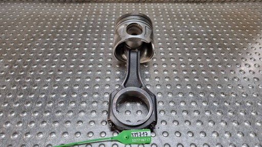 piston connecting rod 8349F 65100 MERCEDES W212 VITO W639 SPRINTER W906 2.2 CDI 651