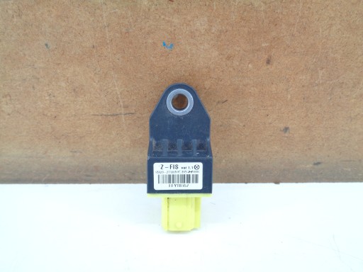 Kia soul ii 14-17r датчик удара 95920-21100