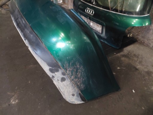 stoßstange heck + leuchte heck AUDI A4 B5 KOMBI LZ6L ID: 227896
